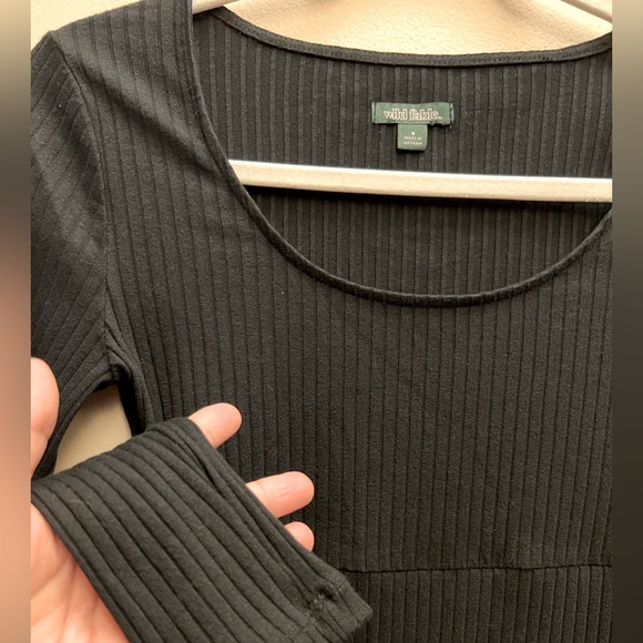 EUC Wild Fable Long sleeve Fitted Dress- Black ribbed design & scoop neck Small - Picture 4 of 6